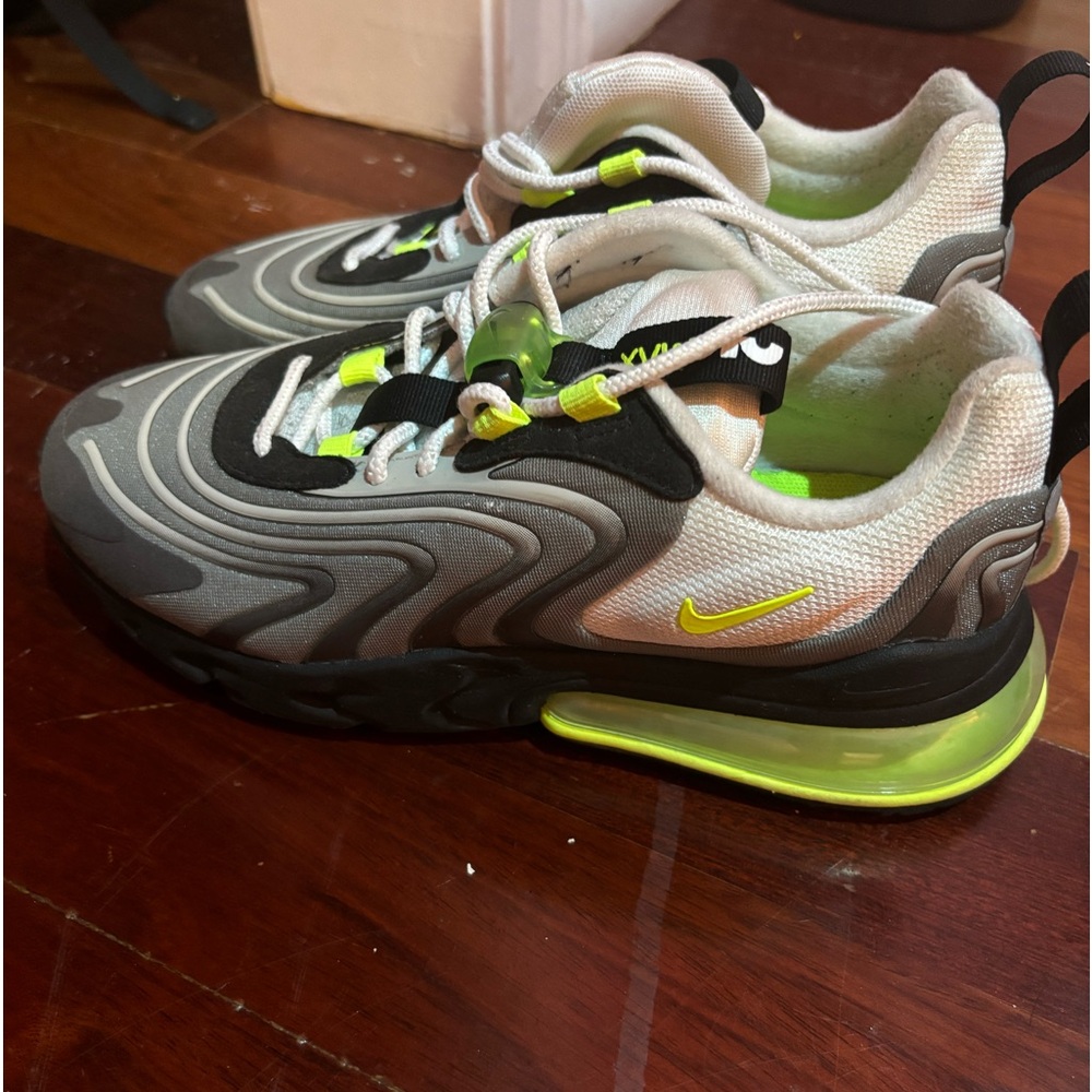 AirMax 270